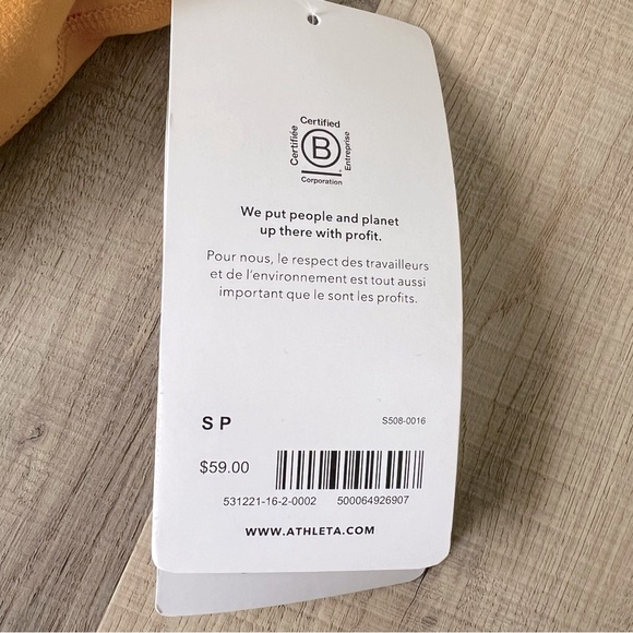 NWT- Athleta Conscious Crop - Picture 4 of 4